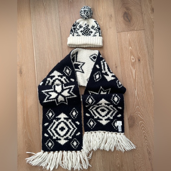 J Crew Wool Fair Isle Scarf - Picture 4 of 5